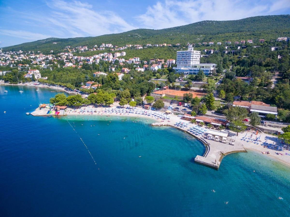 Apartments Adrasteja Dramalj Dış mekan fotoğraf